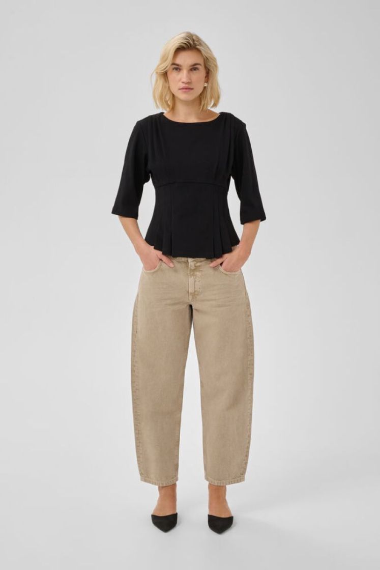 Apir Pleat Tee black