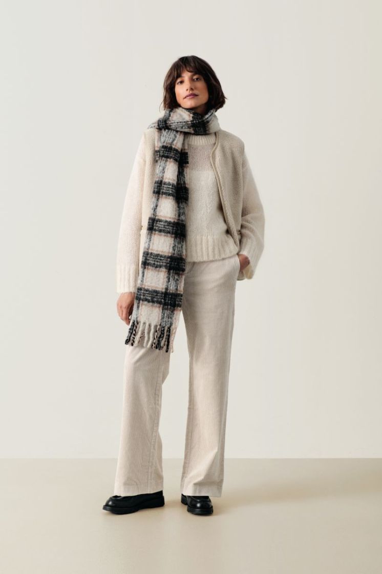 Camelie outerwear 130401
